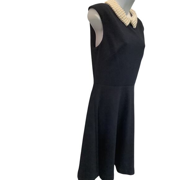 BETSEY JOHNSON BLACK FIT AND FLAIR PEARL COLLAR STRETCH BOUCLE DRESS 6 - Picture 5 of 9